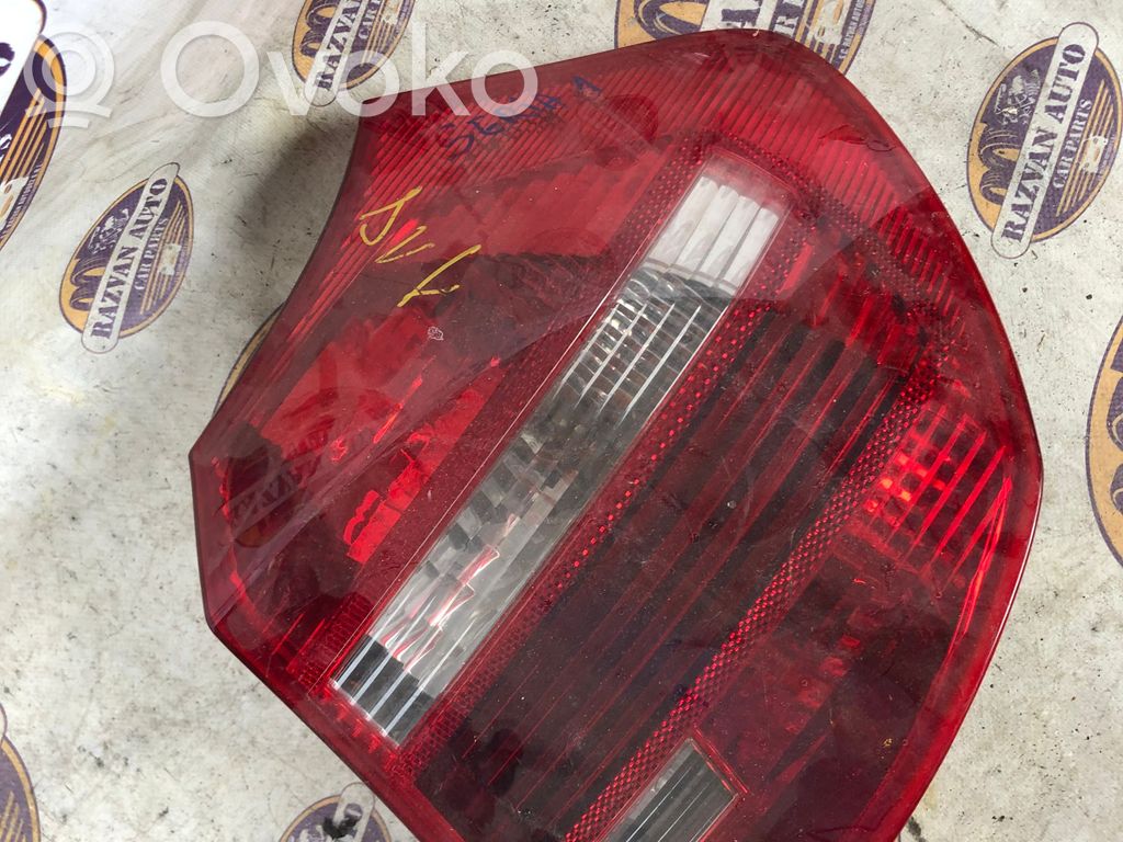 Rear/tail lights   7181293,7181293