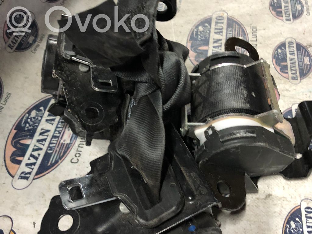 Nissan Qashqai Zestaw pasów bezpieczeństwa 