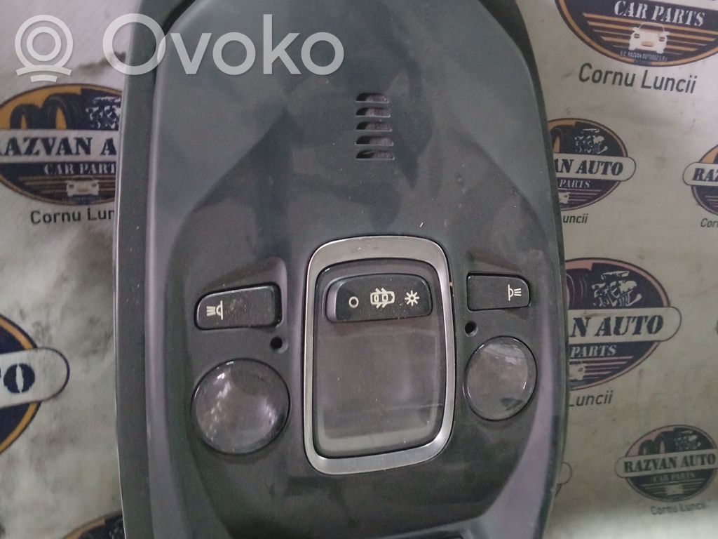 Citroen DS5 Front seat light 