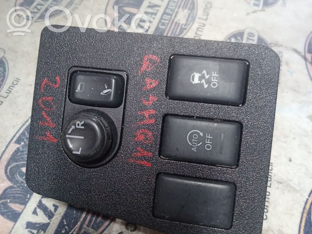 Nissan Qashqai Wing mirror switch 
