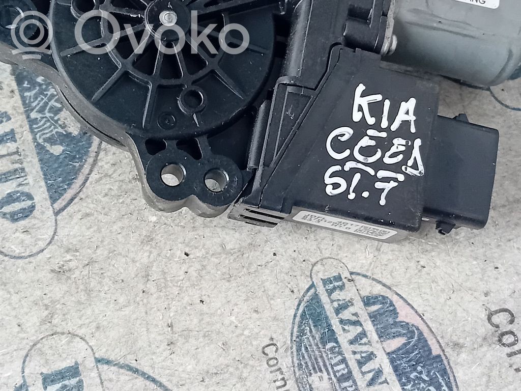 KIA Ceed Front door window regulator motor 