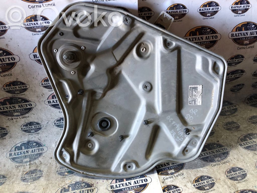 Skoda Octavia Mk2 (1Z) Takaoven ikkunan nostin moottorilla 