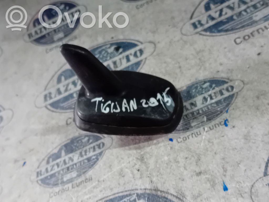 Volkswagen Tiguan Antena radiowa 