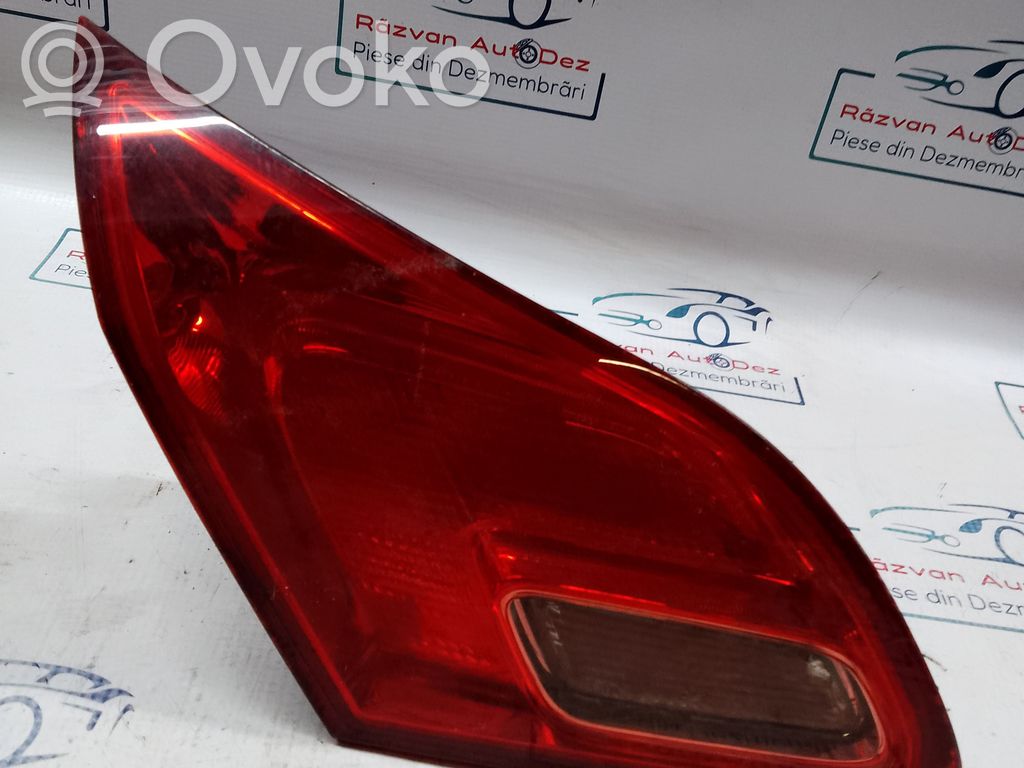 Opel Astra J Tailgate/trunk/boot lid 