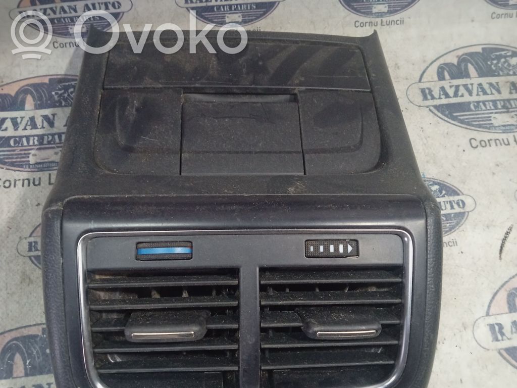 Audi A4 S4 B8 8K Center console 