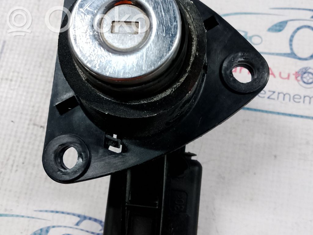 Tailgate opening switch   21966