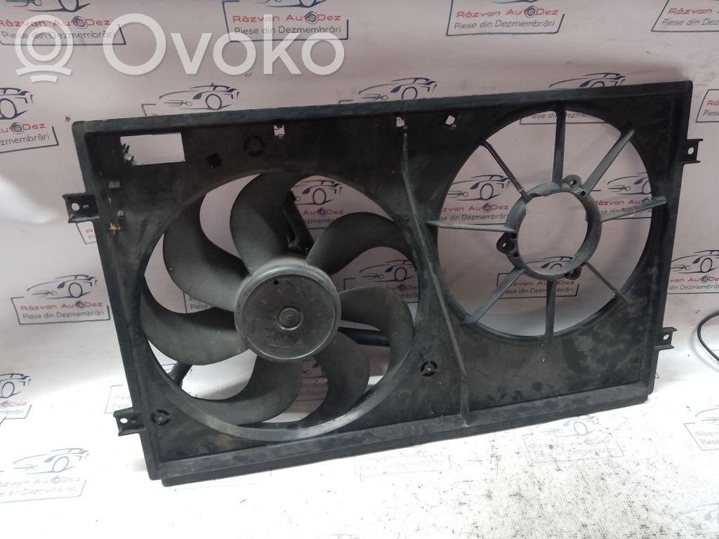 Volkswagen Golf IV Elektrisks radiatoru ventilators 