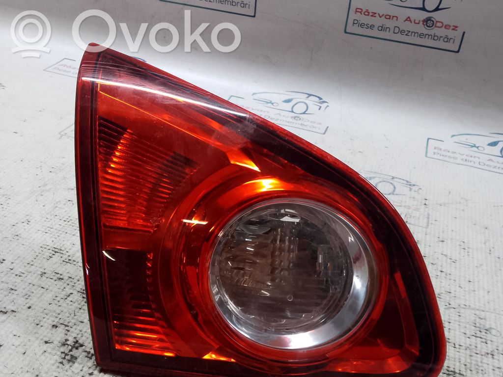 Nissan Qashqai Tylna klapa bagażnika 