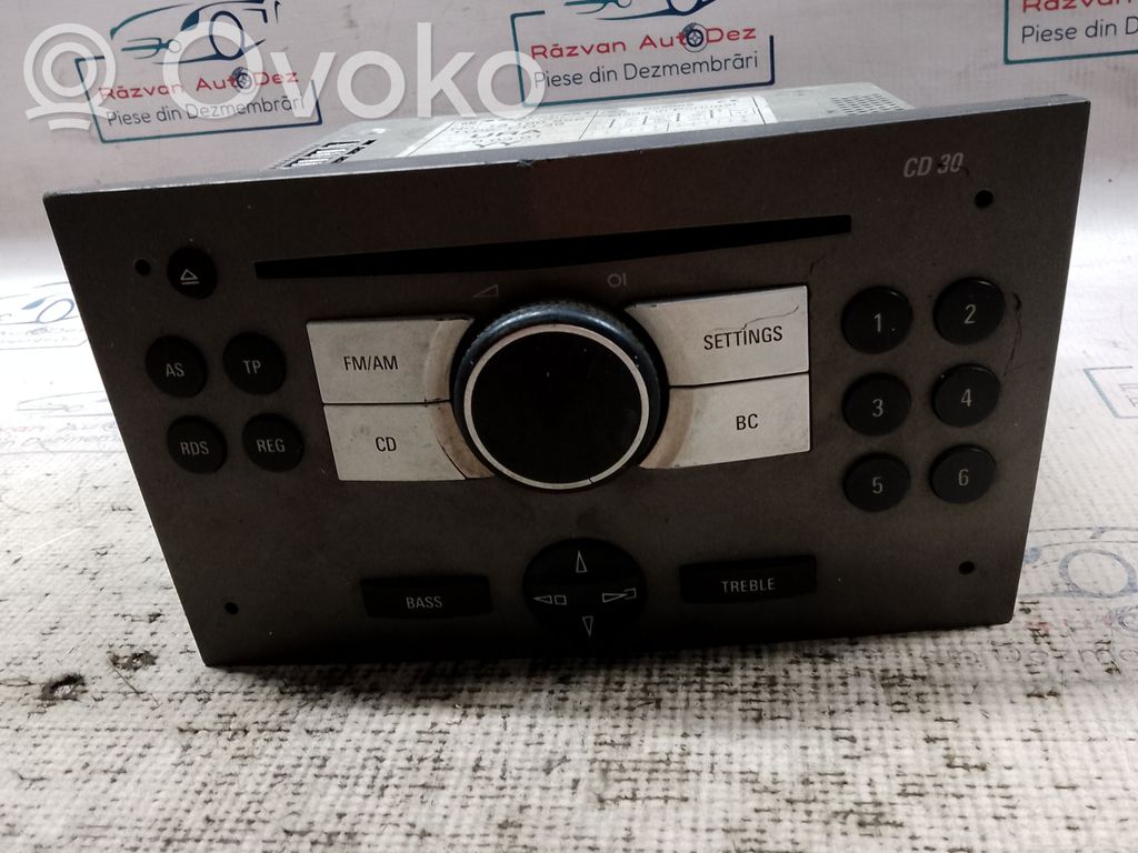 Opel Corsa A Reproductor CD/DVD y unidad de navegación 
