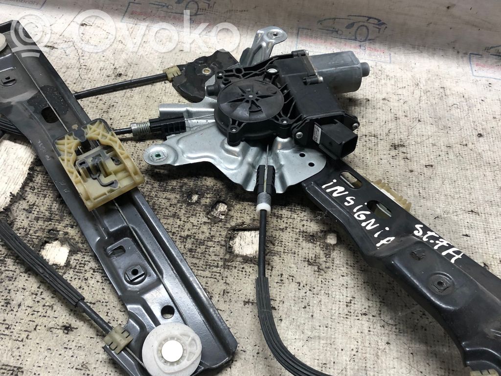 Vauxhall Insignia A Elektryczny podnośnik szyby drzwi przednich 