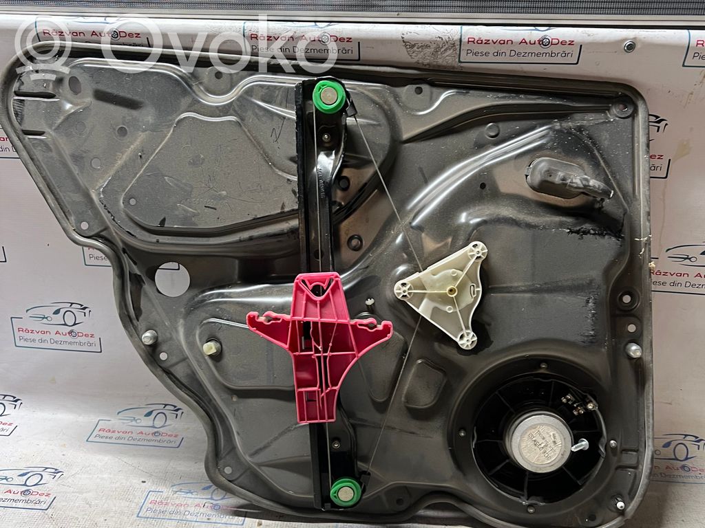 Volkswagen PASSAT B7 Alzacristalli della portiera posteriore con motorino 