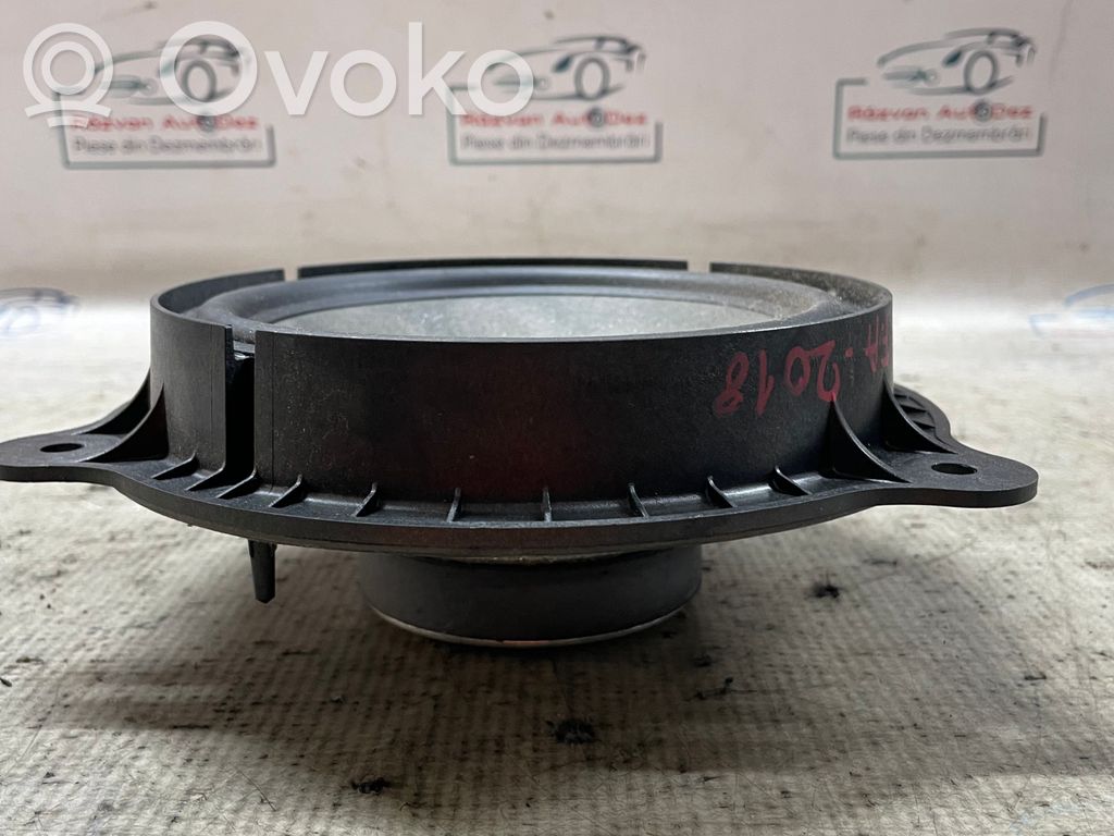 Front door speaker   60981