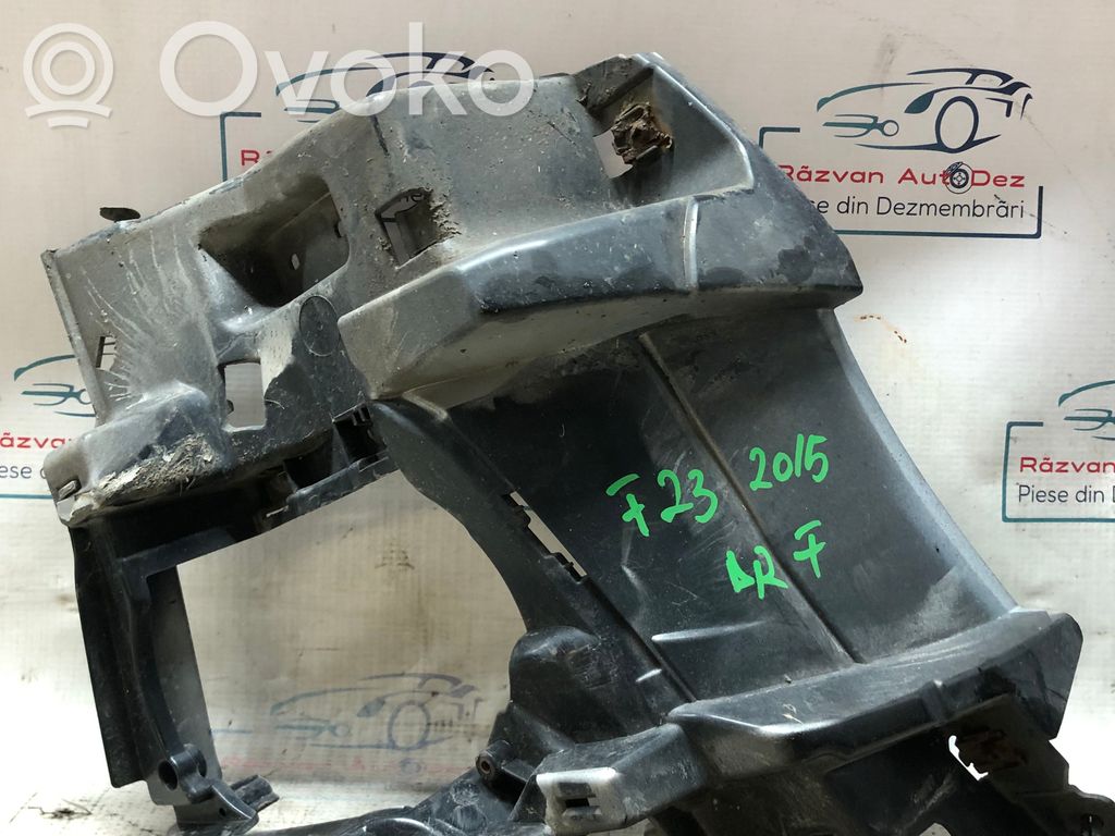 Priekšpusē bampera turētājs   56091