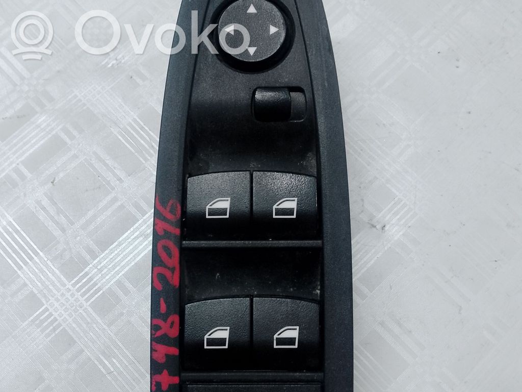 BMW X1 F48 F49 Electric window control switch 