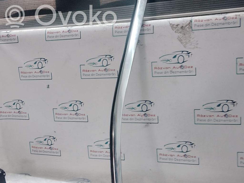 Opel Astra K Takalokasuojan muotolista 