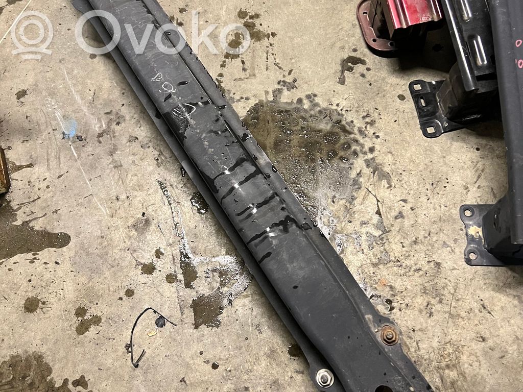 Rear bumper   88149