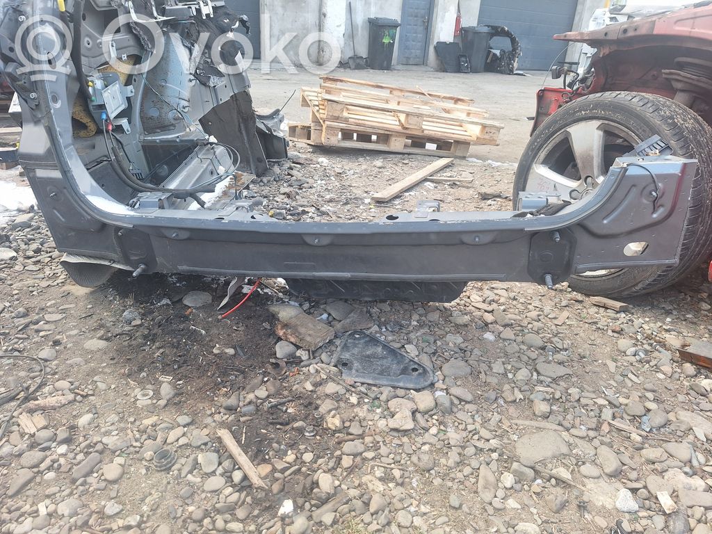Rear quarter panel