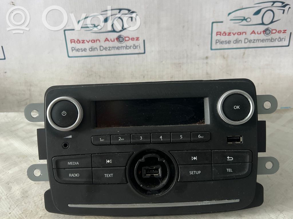 Navigation unit CD/DVD player   281154137R,281154137R