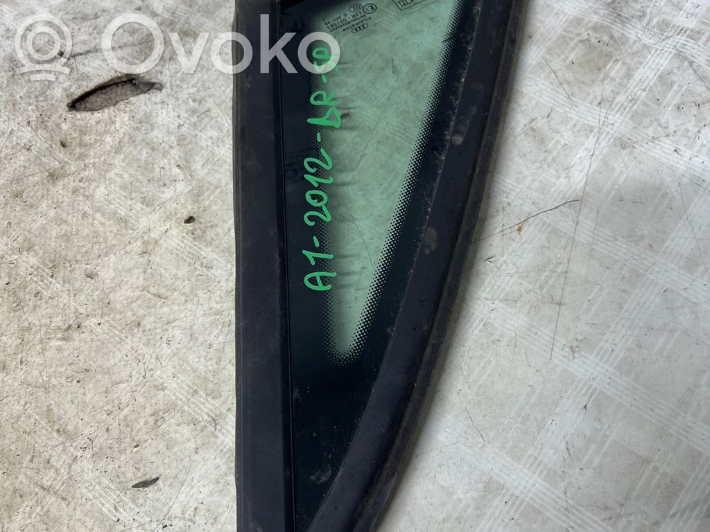 Seitenscheibe hinten   8X4845300,8X4845300