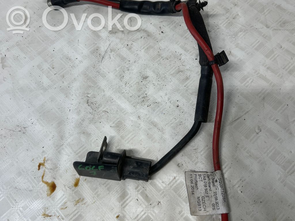 Volkswagen Golf VII Cablu cu bornă pozitivă (baterie) 