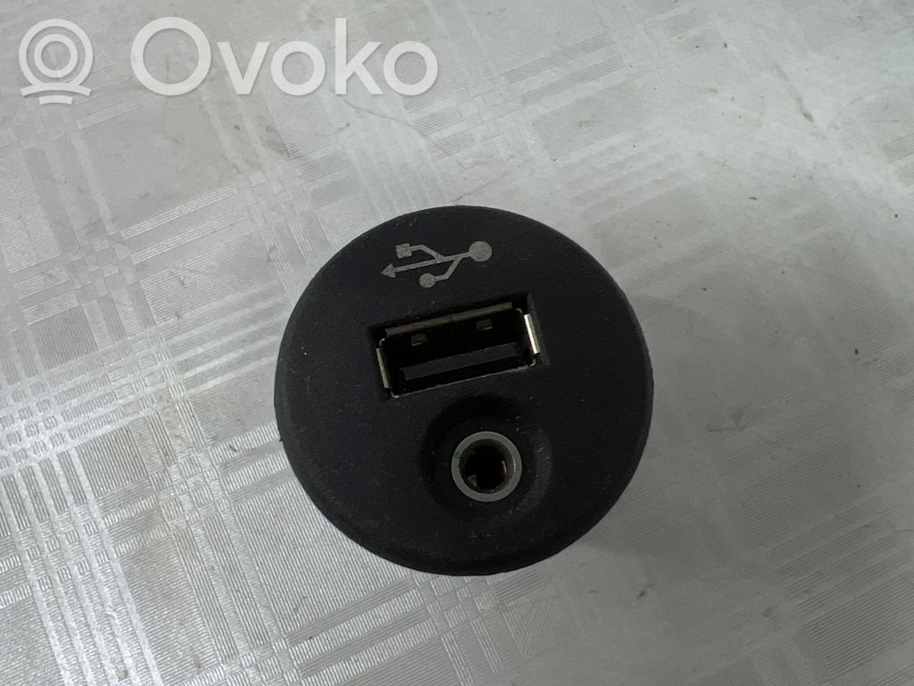 Nissan Qashqai Centralina USB