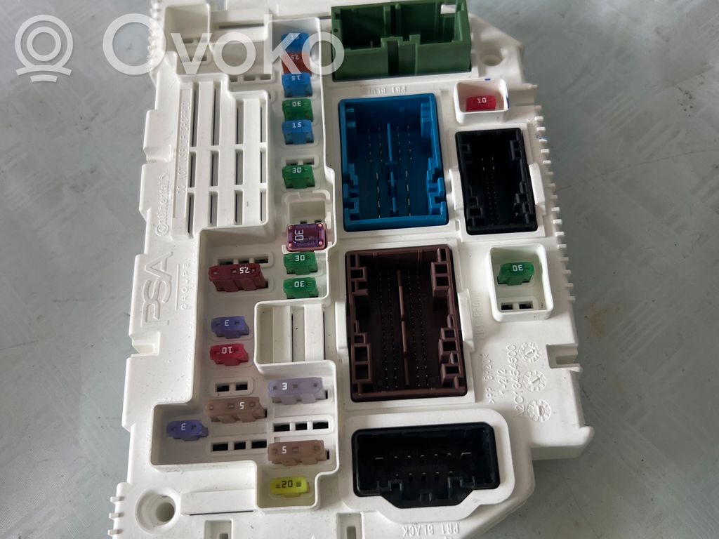 Módulo de fusible   9846631580,9846631580