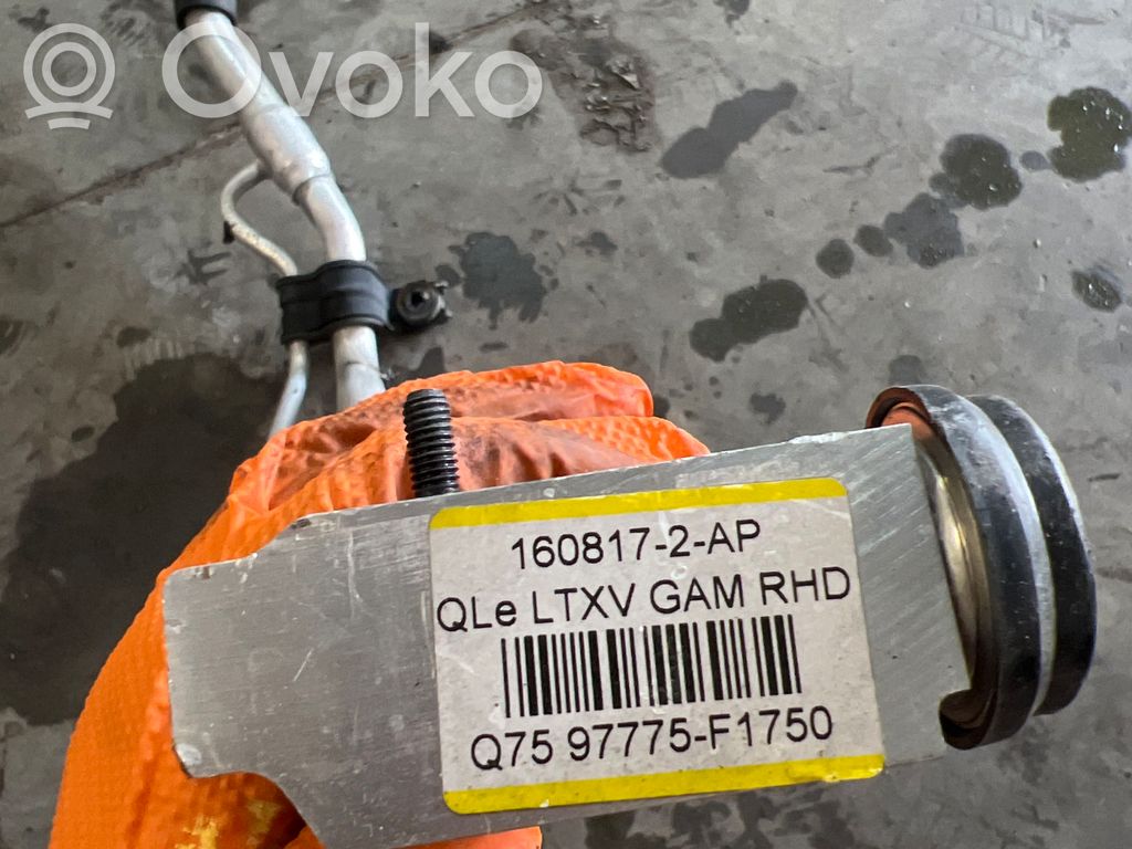 KIA Sportage Ilmastointilaitteen putki (A/C)