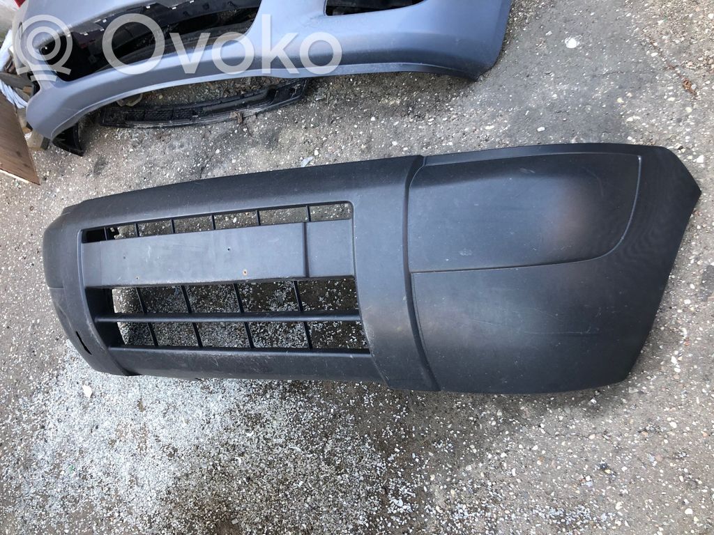 Peugeot Partner Paraurti anteriore 