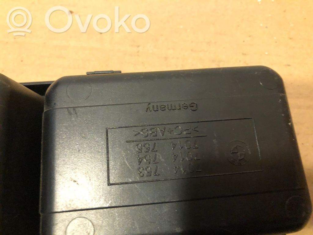 BMW 3 E46 Daiktadėžė centrinės konsolės 