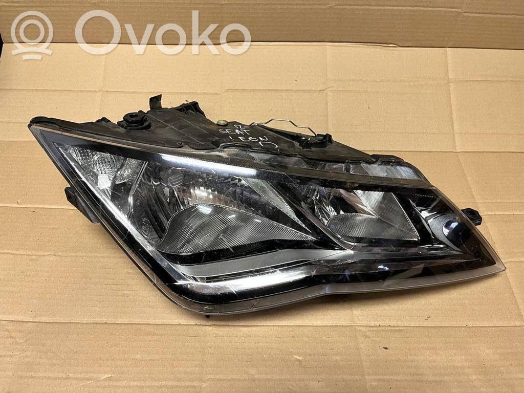 Seat Leon (5F) Phare frontale 