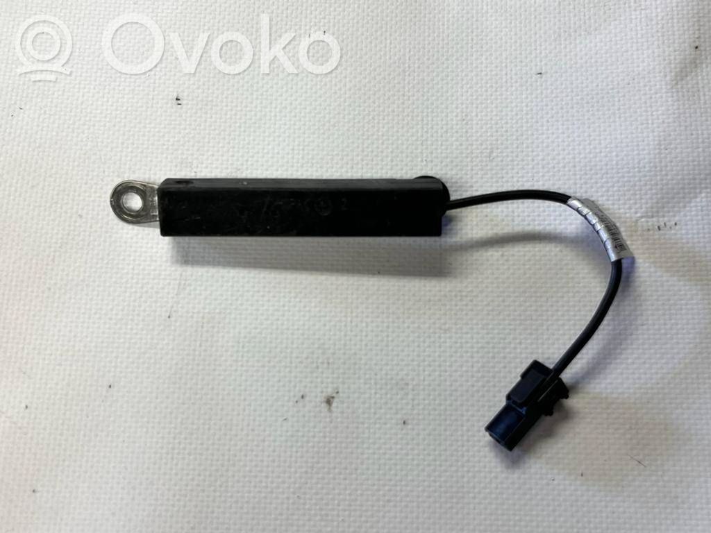 Mercedes-Benz GLK (X204) Amplificatore antenna 