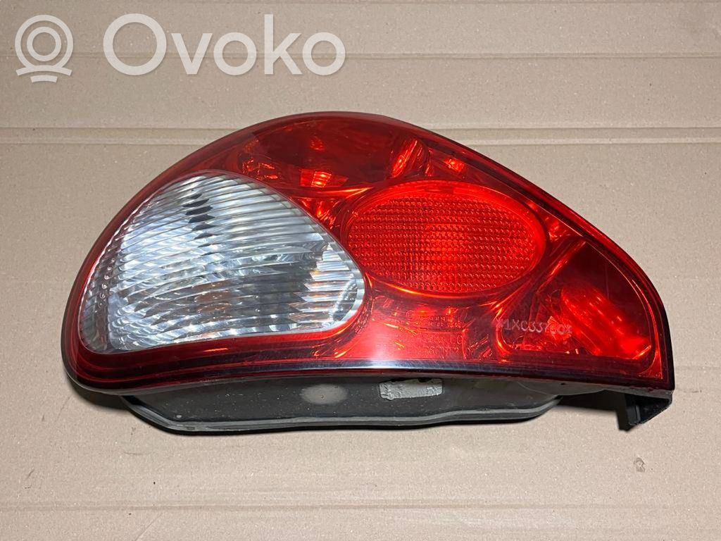 Jaguar X-Type Rear/tail lights 