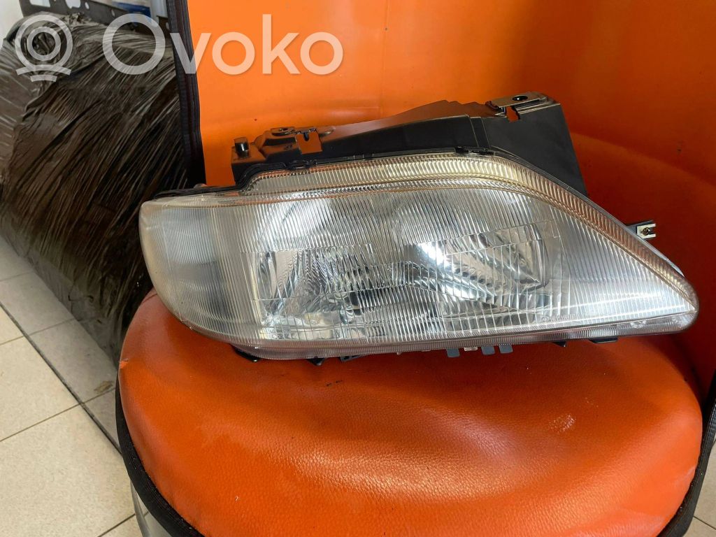 Citroen Xsara Priekinis žibintas 