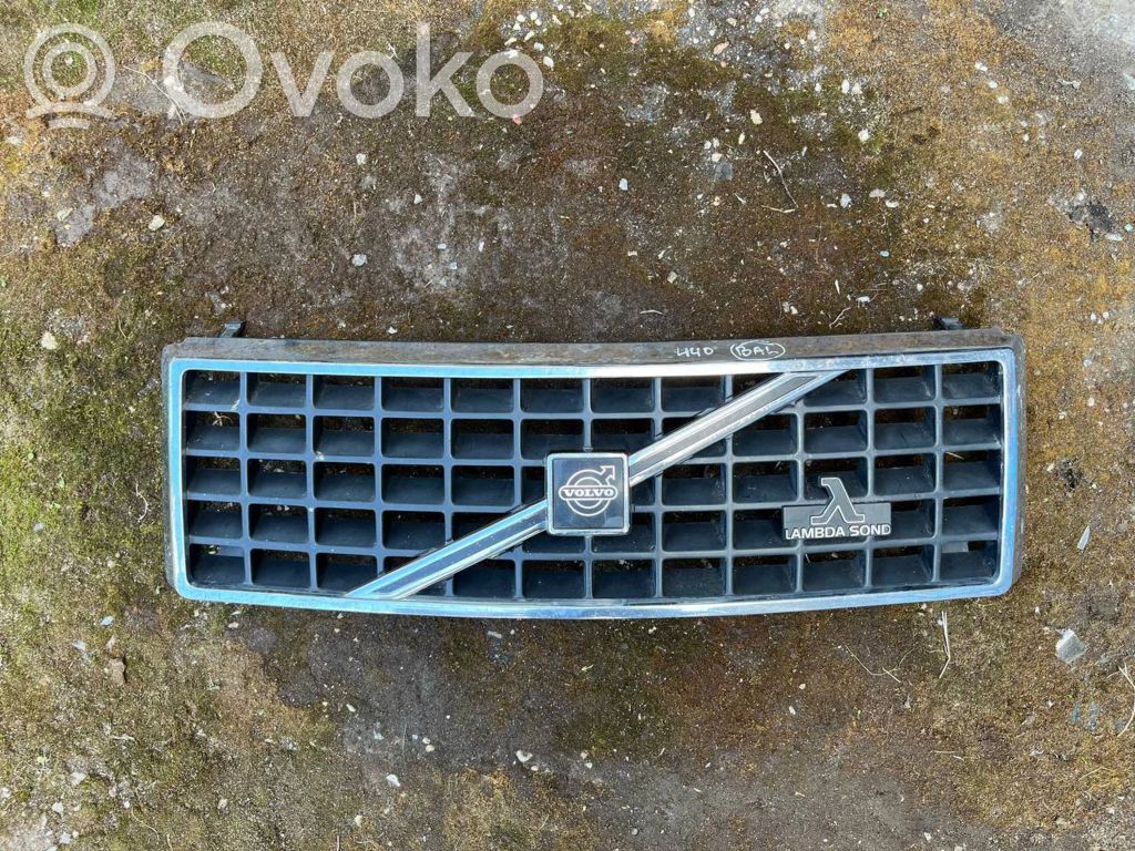 Volvo 440 Front grill 
