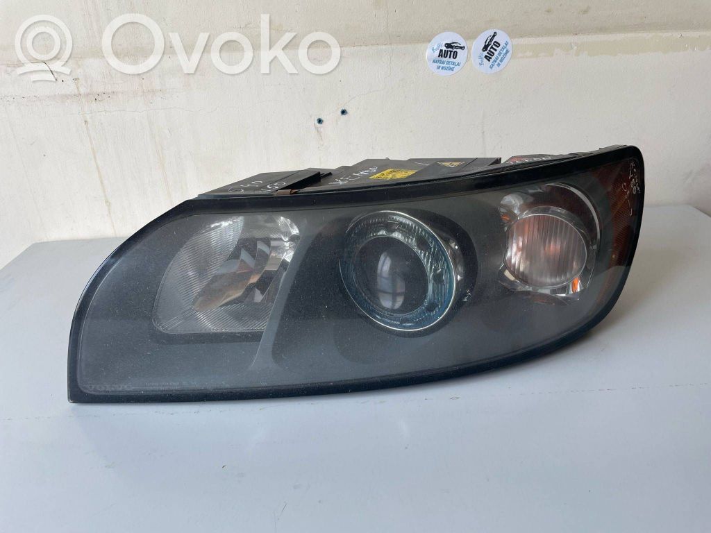 Volvo V50 Headlight/headlamp 