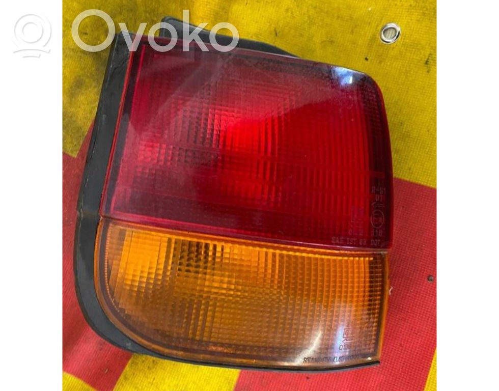 Mitsubishi Space Runner Rear/tail lights 