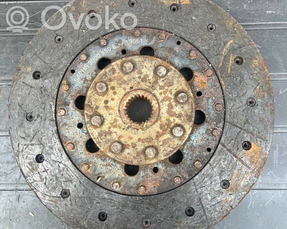 Hyundai i30 Clutch pressure plate 