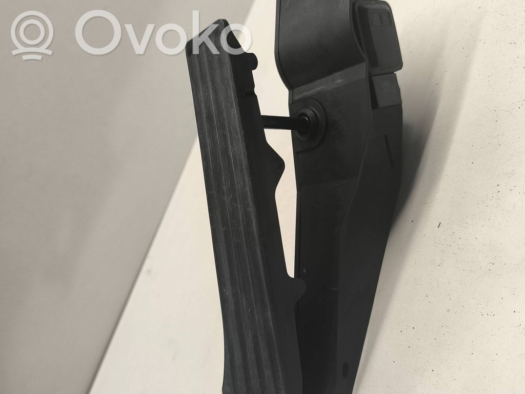 BMW 3 E90 E91 Accelerator throttle pedal 