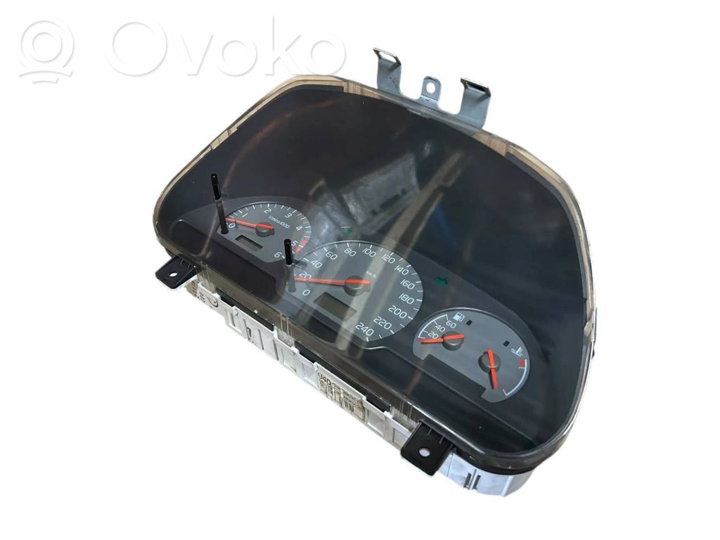 Volvo S40, V40 Speedometer (instrument cluster) 