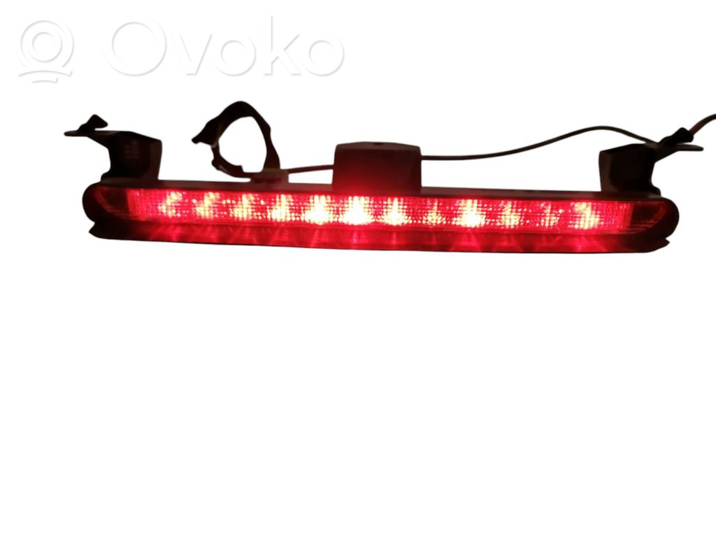 Volvo V70 Third/center stoplight 