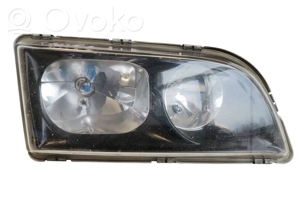 Volvo 850 Scheinwerfer 