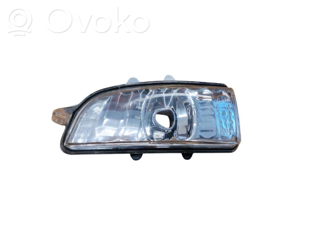Volvo S80 Mirror indicator light 