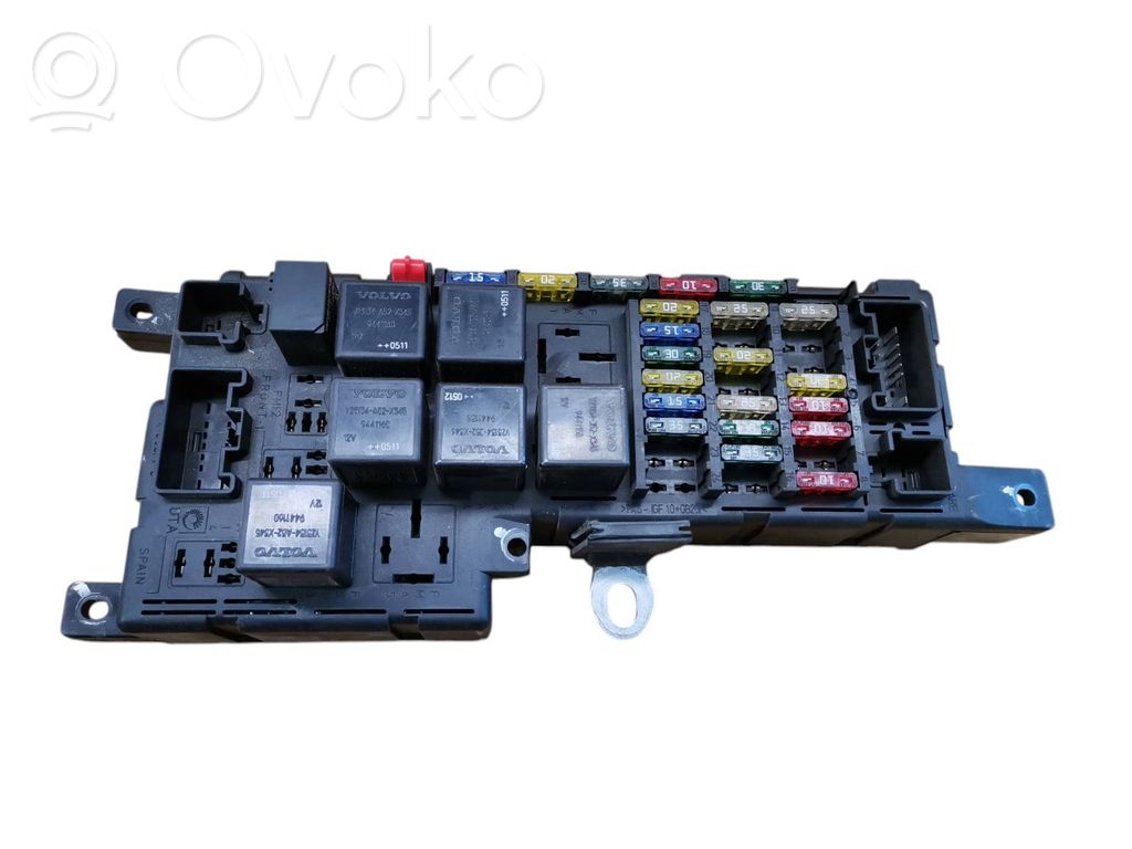 Volvo S60 Fuse module 