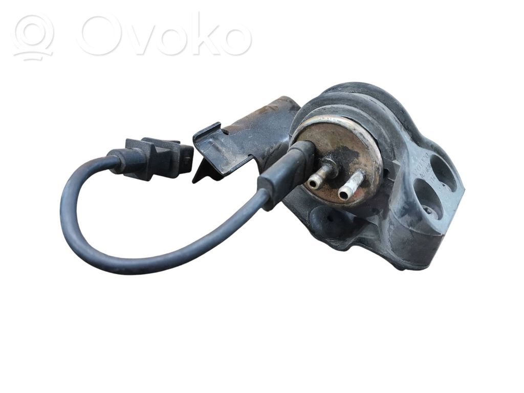 Volvo S70  V70  V70 XC Vakuumo vožtuvas 