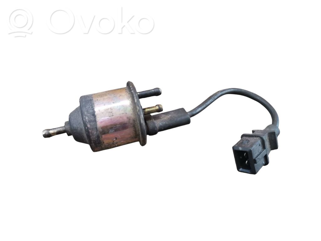 Volvo S70  V70  V70 XC Valve vacuum 
