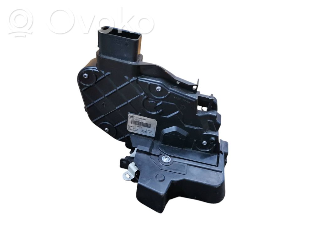 Volvo V70 Rear door lock 