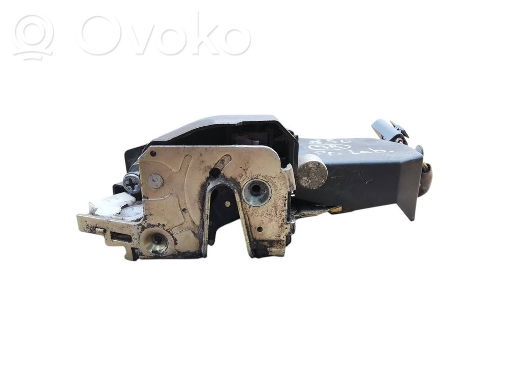 Volvo 850 Cerradura de puerta delantera 