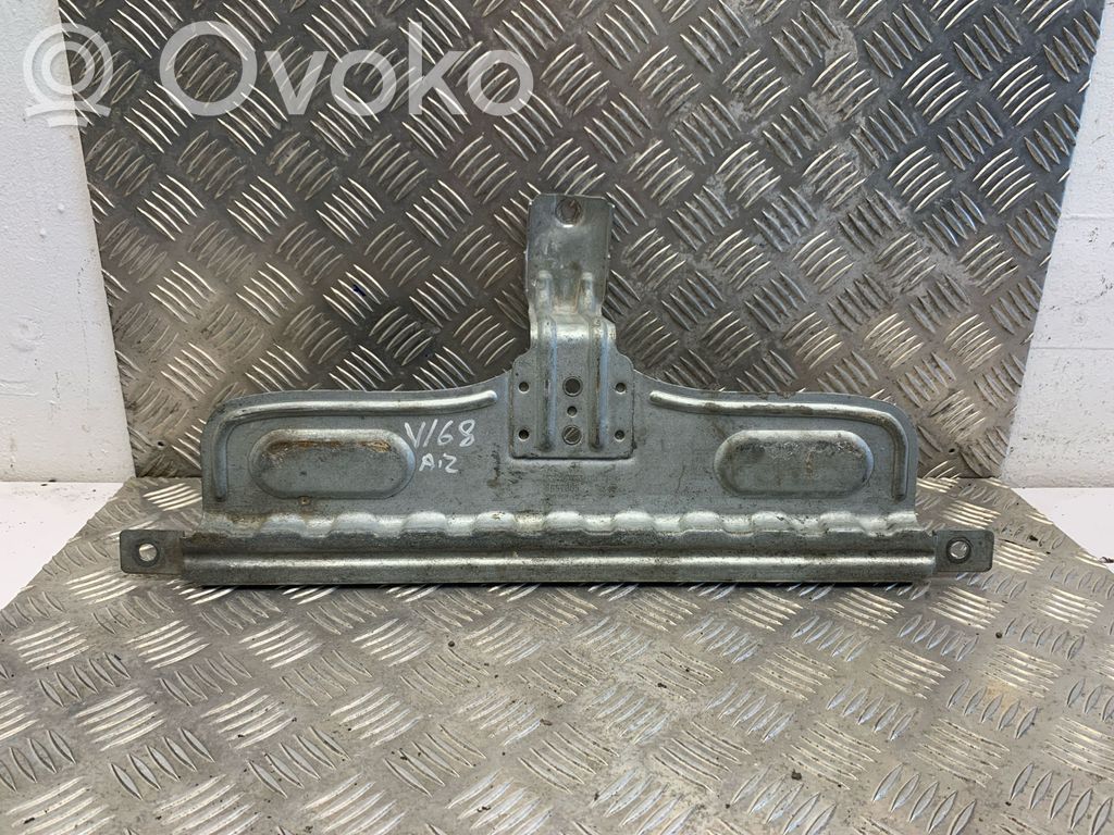 Volvo XC90 Battery bracket 