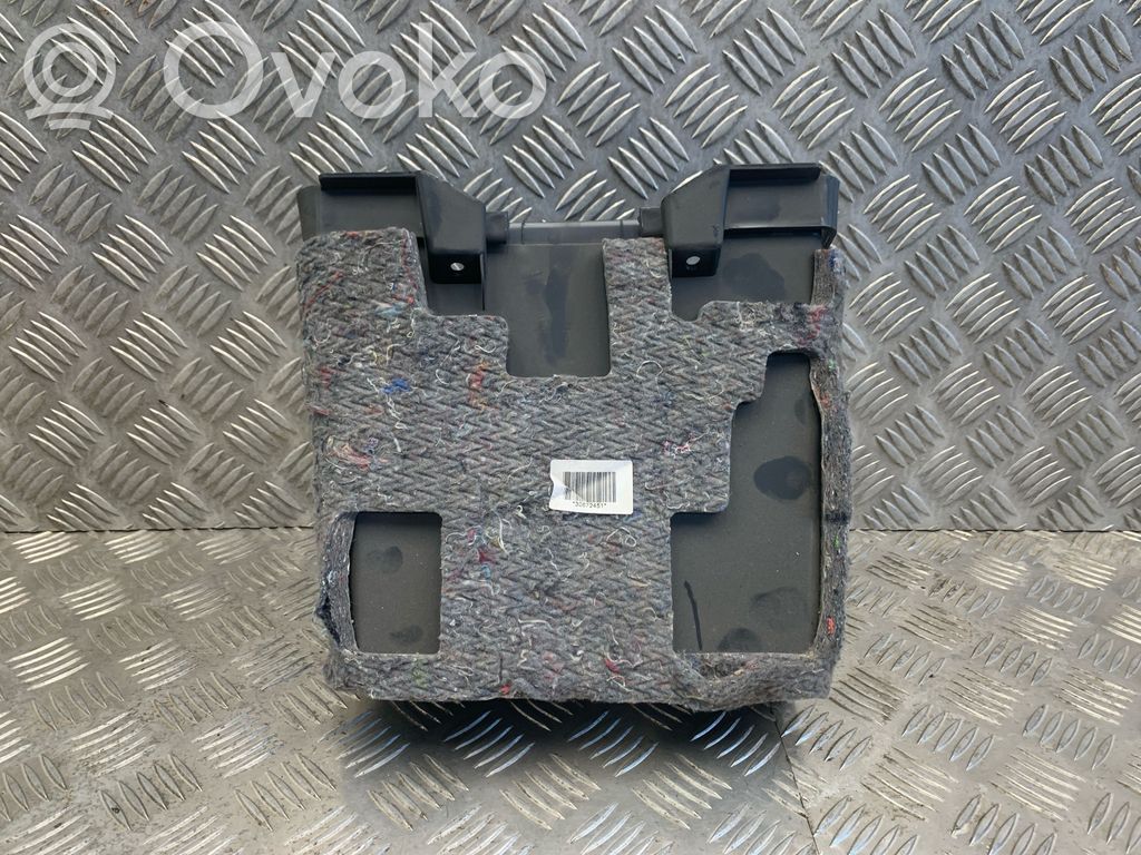 Volvo V50 Daiktadėžė 
