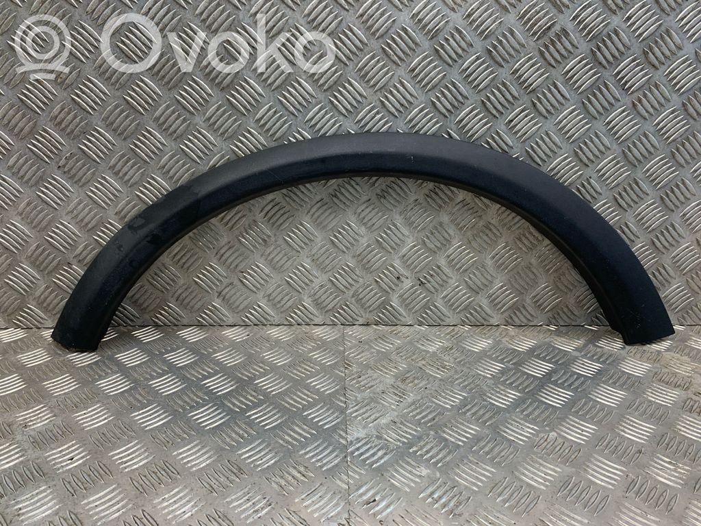 Volvo C30 Etupyöräkotelon koristelista 